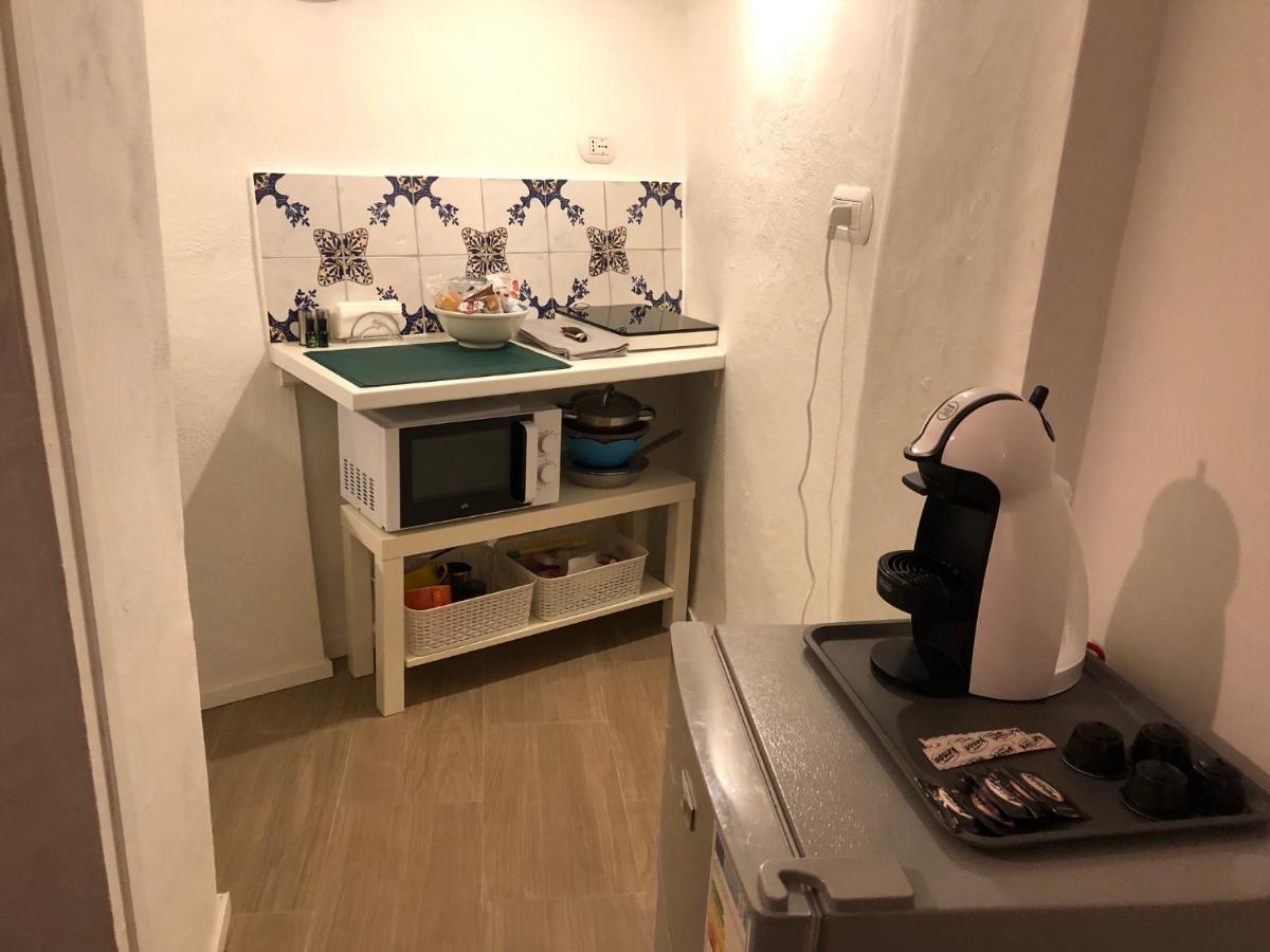 Bed and Breakfast Molo35 Искья Экстерьер фото